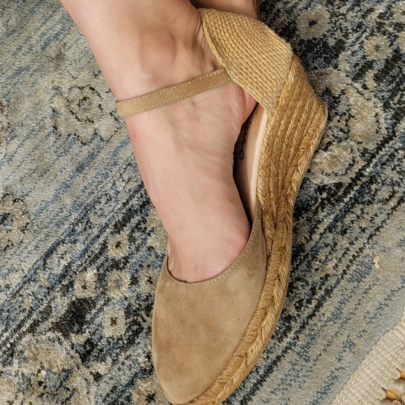 Soft suede Spanish wedge  Espadrliies - Picture 2 of 4